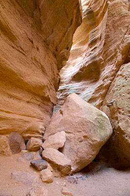 tent_rocks_d_story.jpg