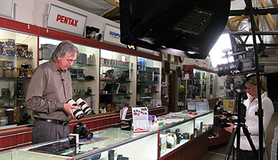 All Listings Servicing both the professional and amateur photographer community Since , Samy's Camera's knowledgeable sales staff and exceptional customer service has made it one of the most trusted sources for camera gear and photography products.