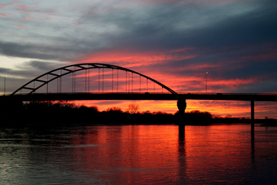 sunset_bridge.jpg