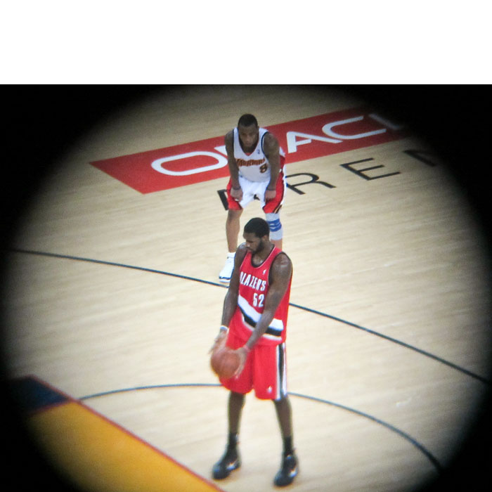 Greg Oden preparing to shoot