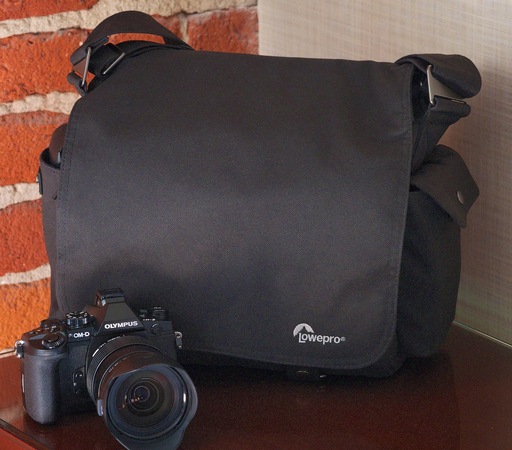 Lowepro Urban Reporter 150 with Olympus OM-D E-M1